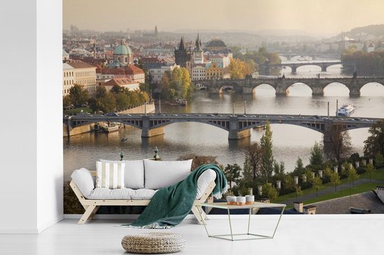 Papier peint photo peint photo vinyle - Les ponts de Prague avec un ciel gris largeur 330 cm x hauteur 220 cm - Tirage photo sur papier peint (disponible en 7 tailles)