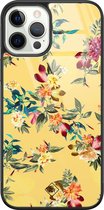iPhone 12 Pro hoesje glass - Bloemen geel flowers | Apple iPhone 12 Pro  case | Hardcase backcover zwart