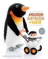 Haakboek "Amigurumi babydieren haken" met een grote gehaakte pinguïn en een baby pinguïn in een kinderwagen.