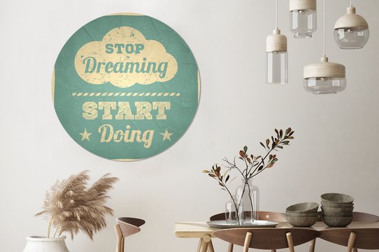 Texte de motivation sur un papier plié en aluminium cercle mural