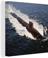 Canvas Schilderij Een onderzeeboot gaat onder water - 50x50 cm - Wanddecoratie