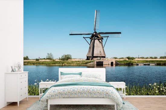 Photo des moulins à vent de Kinderdijk aux Pays-Bas sur l'eau papier peint photo vinyle largeur 390 cm x hauteur 260 cm - Tirage photo sur papier peint (disponible en 7 tailles)