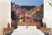 Behang - Fotobehang Verlichting in het dorp Cinque Terre in Italië - Breedte 240 cm x hoogte 260 cm