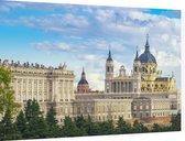 De kathedraal en het Koninklijk Paleis van Madrid - Foto op Dibond - 90 x 60 cm