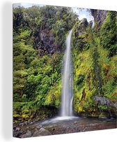 Canvas Schilderij Waterval in het Nationaal park Whanganui in Oceanië - 50x50 cm - Wanddecoratie