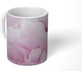 Mok - Close-up van een roze pioenroos - 350 ML - Beker