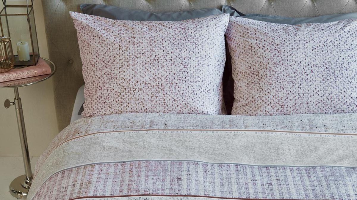 Riviera Maison Fancy Bouclé Dekbedovertrek - Litsjumeaux - 240x200/220 cm - Pink