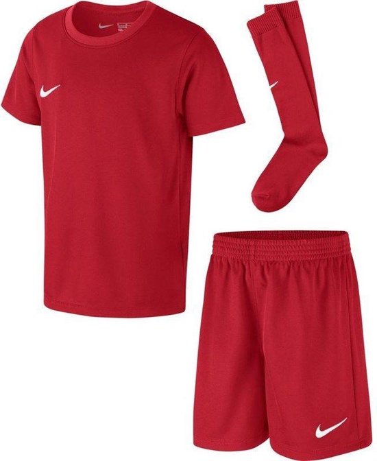voetbaltenue nike