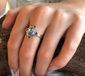 Zilveren ring Labradoriet