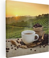 Artaza Canvas Schilderij Kopje Koffie Op Een Plantage Achtergrond - 90x90 - Groot - Foto Op Canvas - Canvas Print