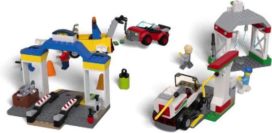 LEGO City Le garage central 60232 – Kit de construction (234 pièces) |  bol.com