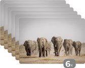 Placemat - Placemats kunststof - Olifant - Afrikaans - Stof - 45x30 cm - 6 stuks - Hittebestendig - Anti-Slip - Onderlegger - Afneembaar