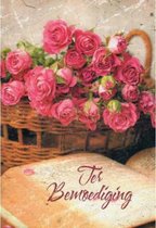 Ter bemoediging. Een luxe wenskaart om te geven in een moeilijke periode met een afbeelding van roze rozen in een mand met een boek ervoor. Een dubbele wenskaart inclusief envelop