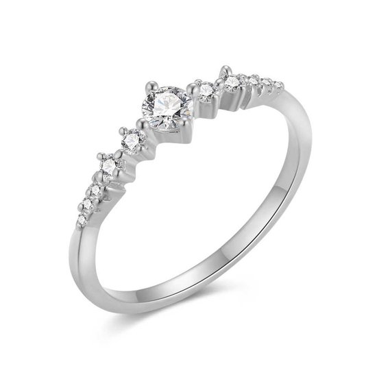 Twice As Nice Ring in zilver, steentjes van verschillende grootte 56