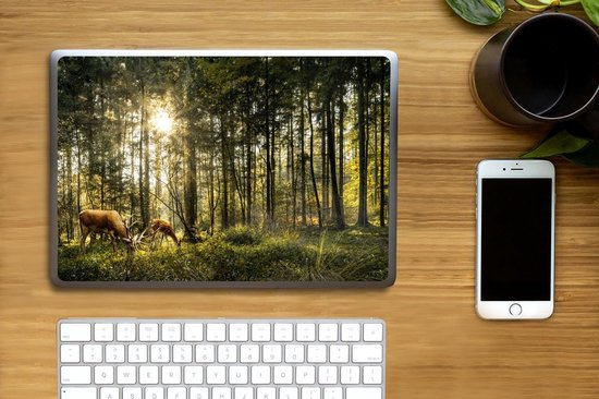 Laptop sticker - 12.3 inch - Hert - Natuur - Bos - 30x22cm - Laptopstickers - Laptop skin - Cover