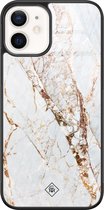 Casimoda® hoesje - Geschikt voor iPhone 12 - Marmer Goud - Luxe Hard Case Zwart - Backcover telefoonhoesje - Goudkleurig