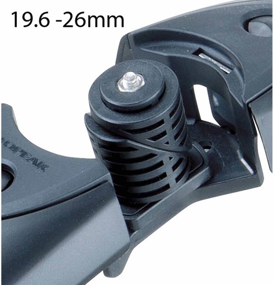 Detail van een zwart fietsspatbord met "Topeak" tekst, een verende aansluiting en de tekst "19.6 - 26mm".
