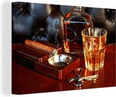 Canvas Schilderij Whiskey - Fles - Karaf - 90x60 cm - Wanddecoratie