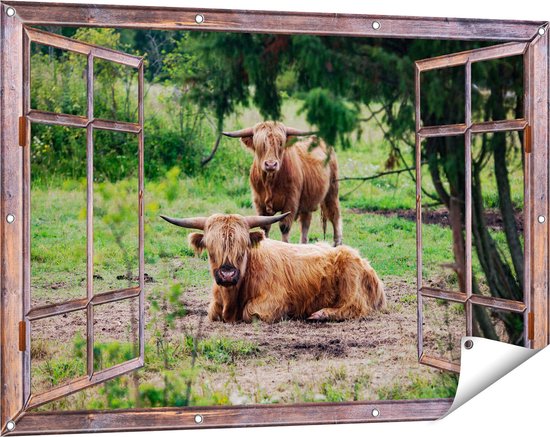 Gards Tuinposter Doorkijk Twee Schotse Hooglanders in de Bossen - 120x80 cm - Tuindoek - Tuindecoratie - Wanddecoratie buiten - Tuinschilderij