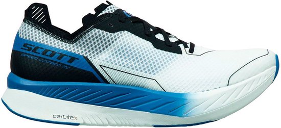 Een witte, blauwe en zwarte SCOTT Speed Carbon RC hardloopschoen voor heren.