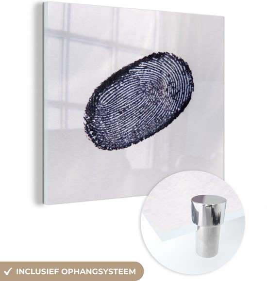 MuchoWow® Glasschilderij 20x20 cm - Schilderij acrylglas - Donkere vingerafdruk - Foto op glas - Schilderijen