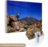 MuchoWow® Glasschilderij 60x40 cm - Schilderij acrylglas - Rotsen voor de Teide-vulkaan in het Spaanse Nationaal park Teide - Foto op glas - Schilderijen