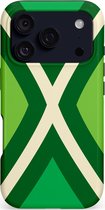 iPhone hoesje met Achterhoekse vlag patroon in groen, wit en donkergroen. Camera-uitsparing zichtbaar.