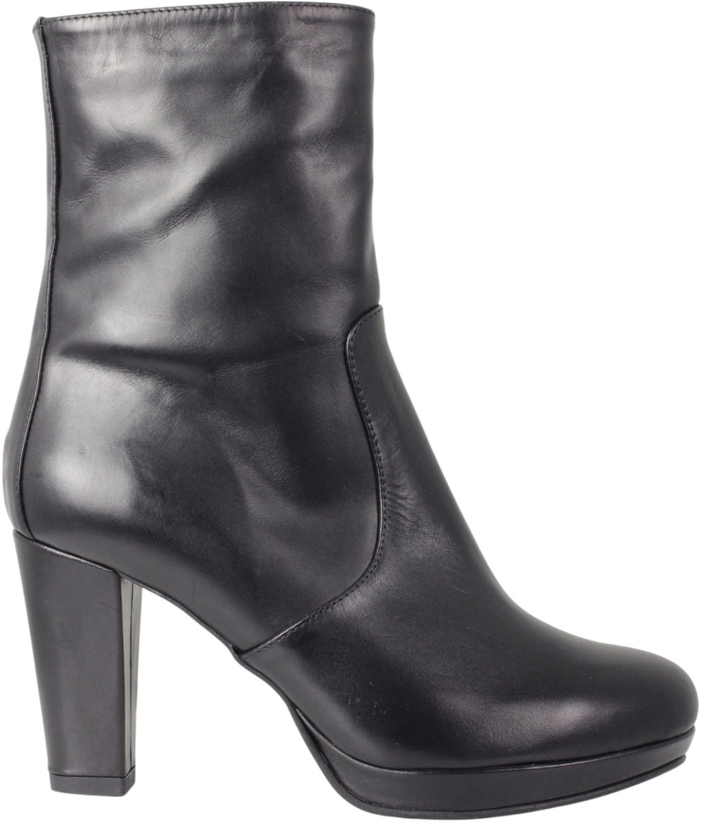 Noë Shoes Nadra Mid Boot Black