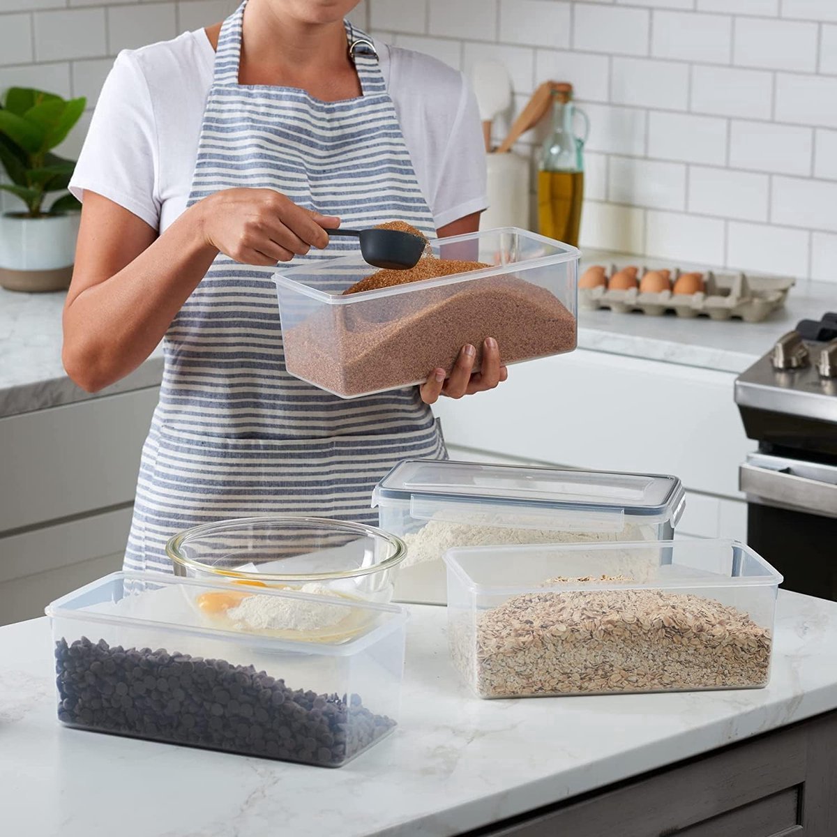 Stunq® Voorraadpotten van 3,2 liter met deksel, luchtdicht, bewaardozen voor granen en bewaardozen voor voedsel, set van 4 met etiketten en 2 maatbekers, keukenorganisatie voor spaghetti, meel, cornflakes
