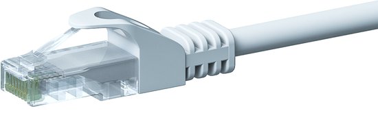 Câble réseau UTP CAT5e blanc avec connecteur RJ45 transparent et protection de câble blanche.