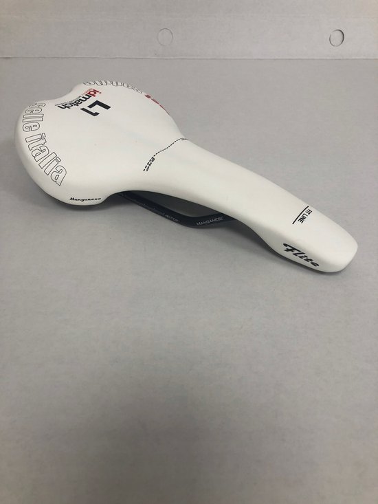 Zijaanzicht van een wit Selle Italia Flite zadel met zwarte rails en 'Manganese' detail.