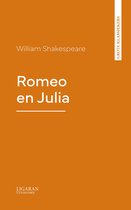Boekomslag Romeo en Julia van William Shakespeare, met de tekst 'Grote Klassiekers' verticaal.