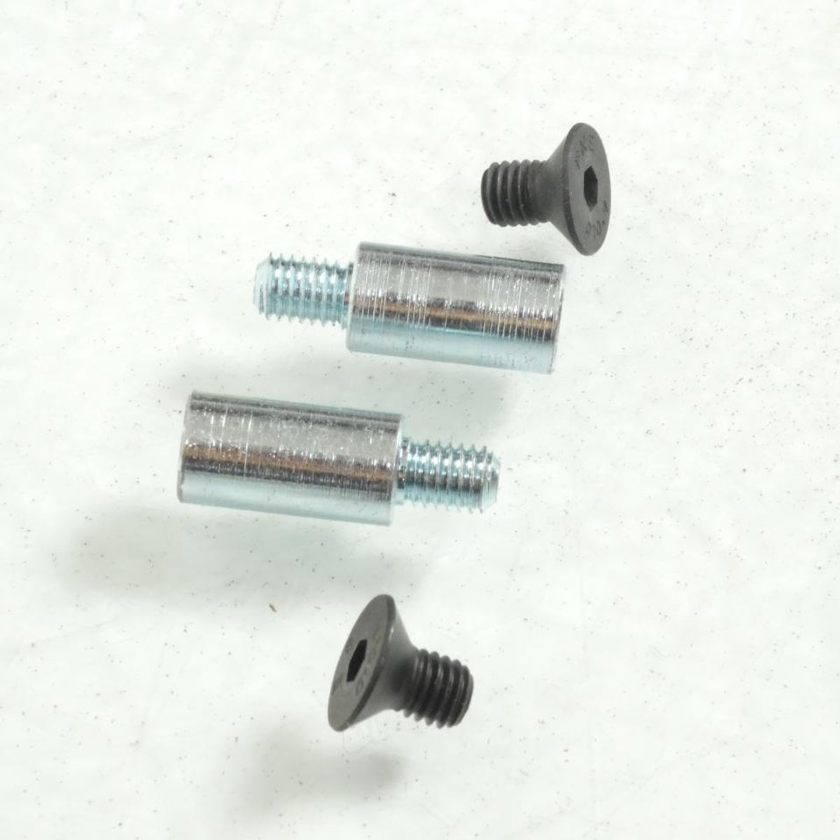 kolom m5x0,8 doppler voor variator er2 / er3 voor peugeot 50 102 bromfiets