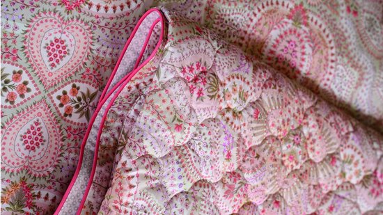 Couvre-lit pip studio moon flower quilt