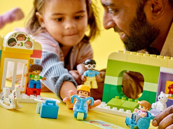 LEGO DUPLO Sta Het leven in het kinderdagverblijf - 10992 van Merkloos — afbeelding 3