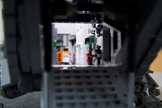 LEGO Star Wars De Razor Crest, UCS Mandalorian Starship Bouwset voor Volwassenen- 75331