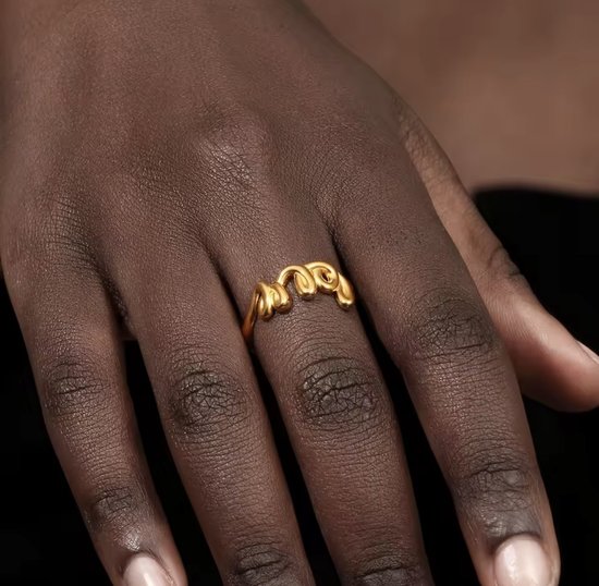 Borasi Love Ring Couleur Or | Plaqué or | Bijoux pour femmes | Bagues pour femmes | Cadeau pour elle | Sac cadeau de Luxe |
