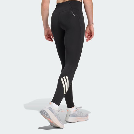 Zwarte legging met ClimaCool-technologie en reflecterende driestrepen op de kuit.