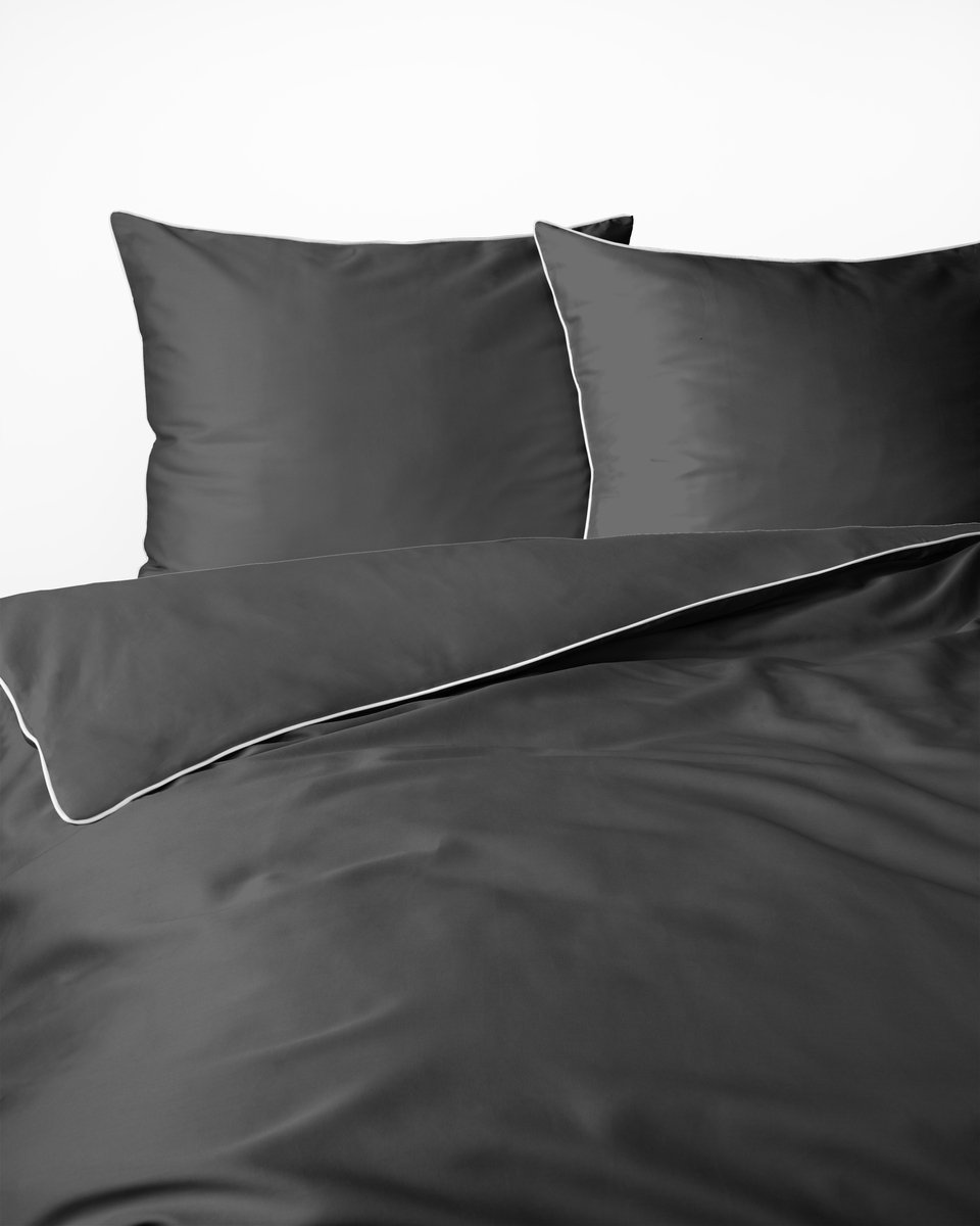 LUXE KATOENEN MASATA PIOENROOD BEDDENGOED 160X200cm