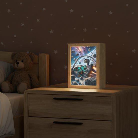 Nachtlampje 15x20 cm - Kinder lampje - Dino - Ruimte - Jongens - Tafellamp kinderkamer - Slaapkamer lamp - Bedlamp kinderen - Kinderlampje stopcontact - Wandlamp babykamer - Nachtlampjes van OnlyWow — afbeelding 2