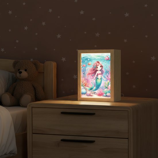Nachtlampje 15x20 cm - Kinder lampje - Zeemeermin - Kleurrijk - Onderwater - Zeedieren - Vissen - Tafellamp kinderkamer - Slaapkamer lamp - Bedlamp kinderen - Kinderlampje stopcontact - Wandlamp babykamer - Nachtlampjes van Merkloos — afbeelding 2