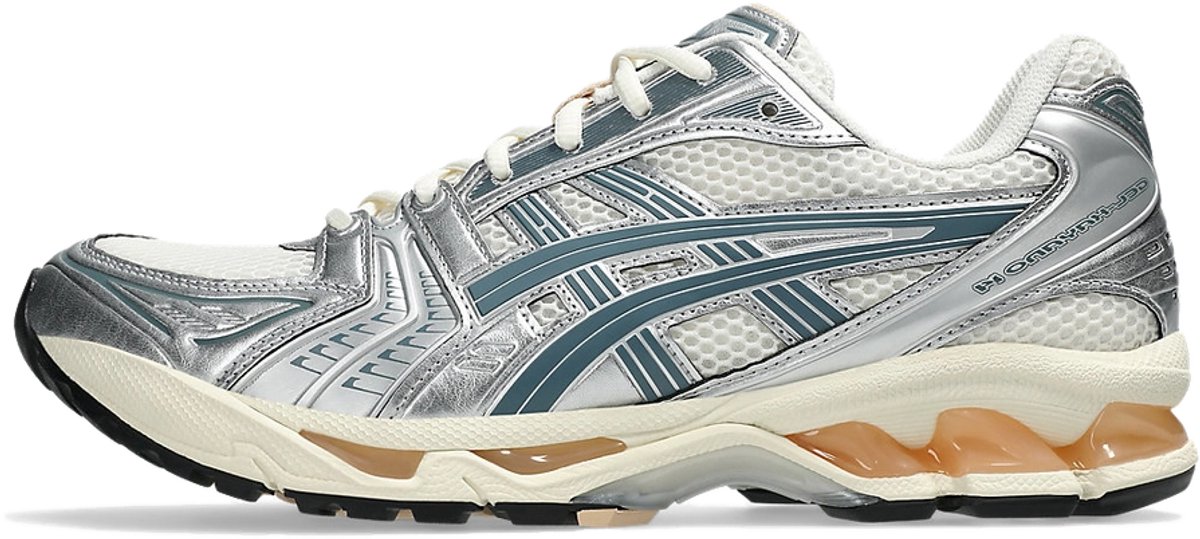 ASICS Gel-kayano 14 ‘ & Ironclad’ . Wit