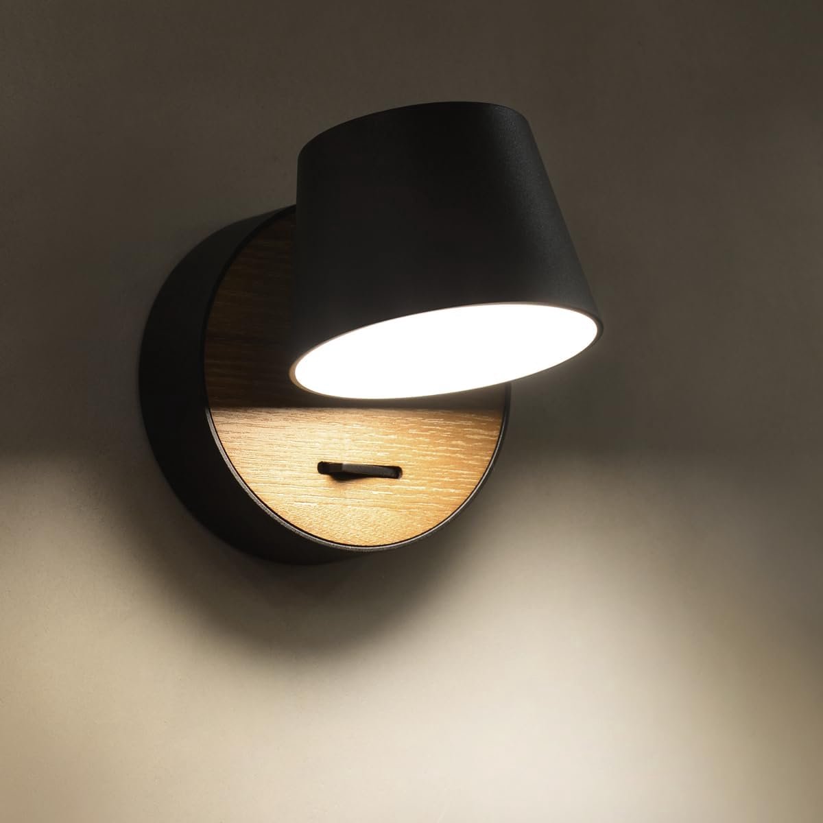 ouglres Wandlamp met schakelaar, zwart, wandlamp 360° draaibare 5 W LED wandlamp, moderne designer wandlamp binnen hout, bedlamp slaapkamer, hal woonkamer, 1 stuk, 3000 K