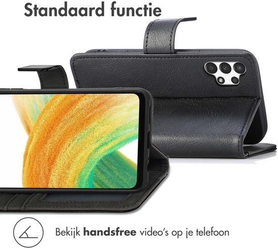 Zwarte boekhoes voor telefoon met standaard functie. Bekijk handsfree video's op je telefoon.