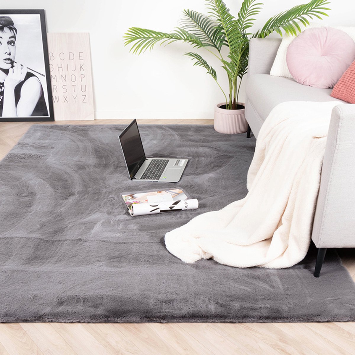 NATURL. Zacht Hoogpolig vloerkleed - Comfy Supreme Antraciet - 200x290cm