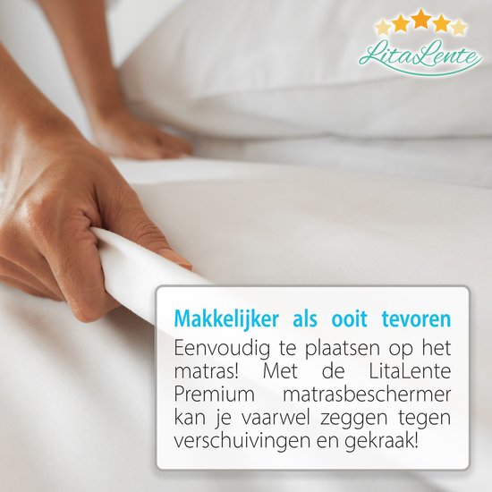 Une main tire un drap blanc. Facile à placer sur le matelas.