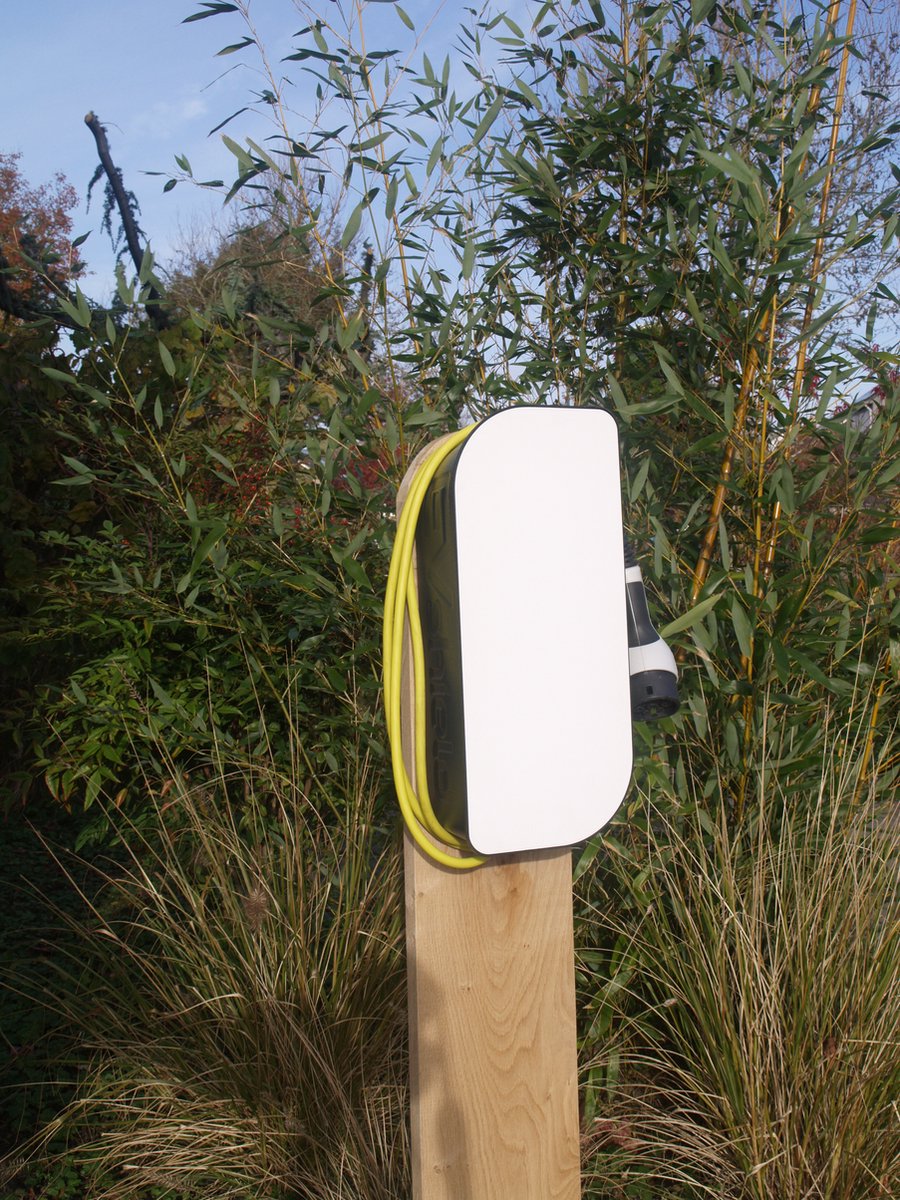 EVshield - van reislader naar laadpaal - DIY - Wit