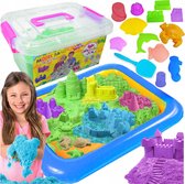 Kinetisch Zand - 3 kg Magisch Zand - Met Opblaas Zandbak - Inclusief vormpjes - Willekeurige kleur -Speelzand - Sensorisch Speelgoed - Montessori Speelgoed - Ontwikkelings Speelgoed - Jongens en Meisjes