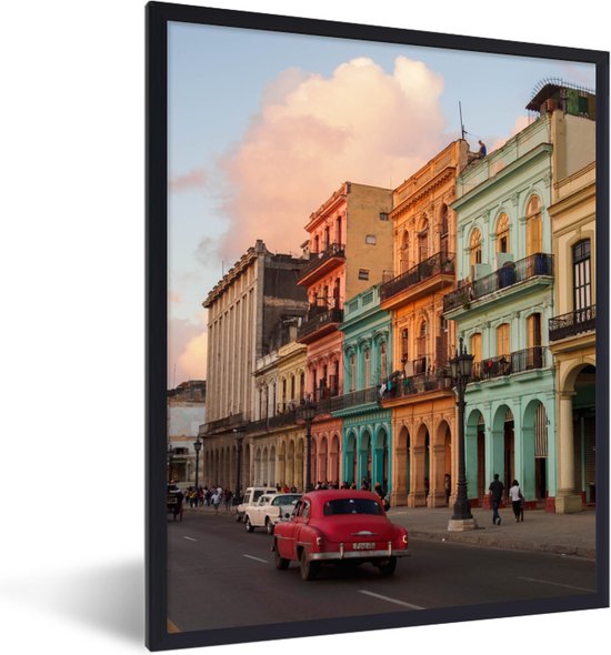 Fotolijst incl. Poster - Oude auto's voor de kleurrijke gebouwen van Cuba - 30x40 cm - Posterlijst