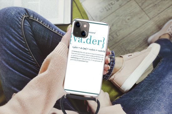 Telefoonhoesje Geschikt voor iPhone 13 - Quotes - Vader definitie - Spreuken - Woordenboek - Siliconen - Crossbody - Backcover met Koord - Telefoonhoesje met koord - Hoesje met touw Telefoonhoesje